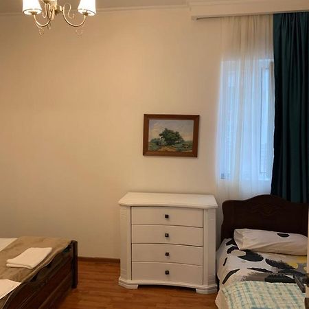 Old Batumi Apartments Luaran gambar