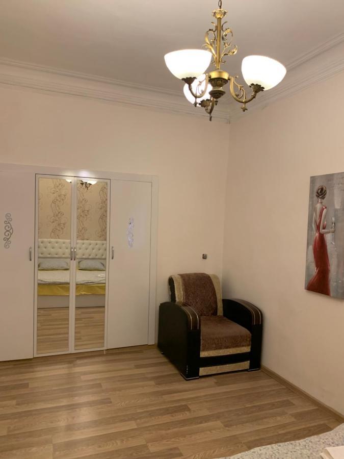 Old Batumi Apartments Luaran gambar