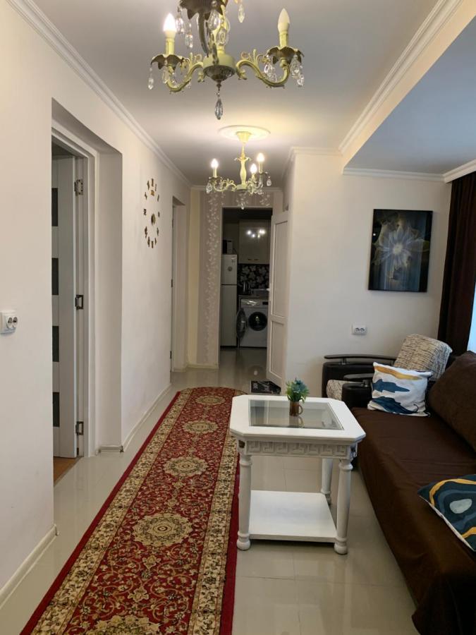 Old Batumi Apartments Luaran gambar