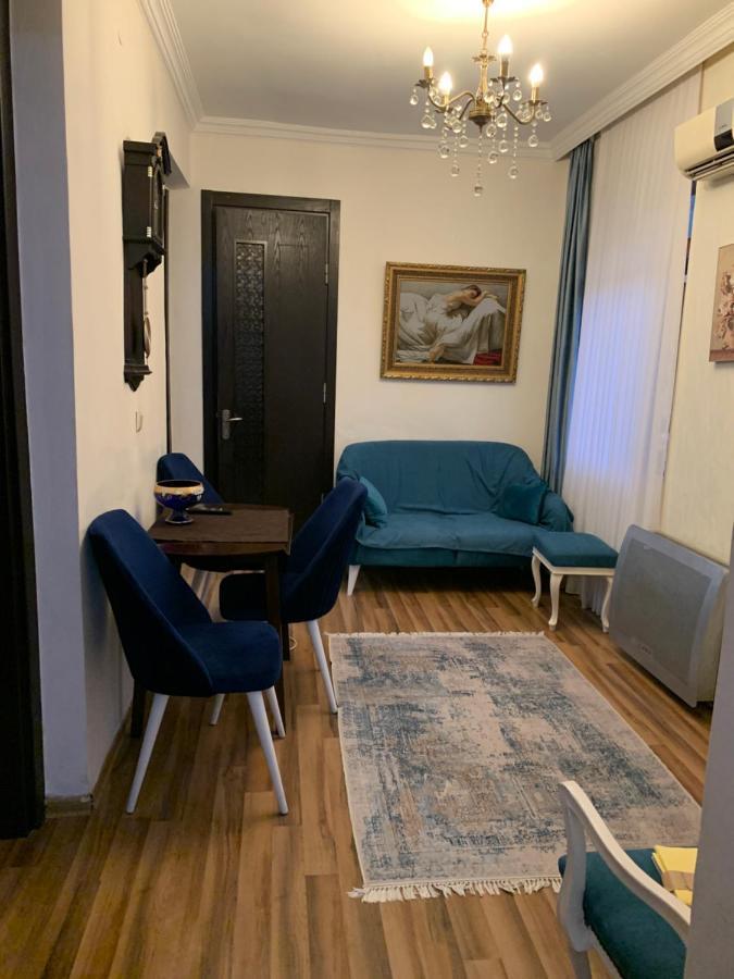 Old Batumi Apartments Luaran gambar